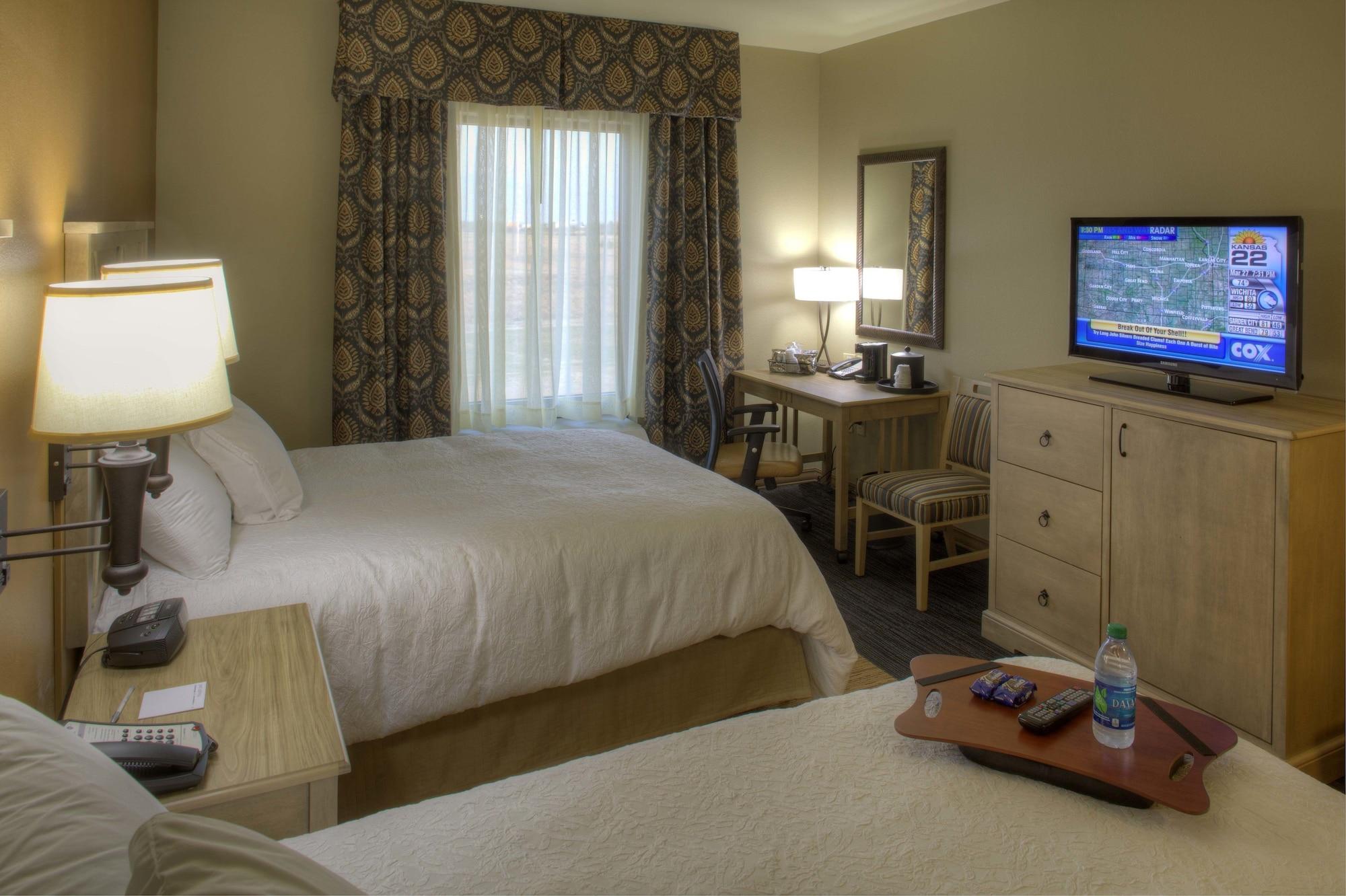 Hampton Inn & Suites Dodge City Boot Hill Casino Esterno foto