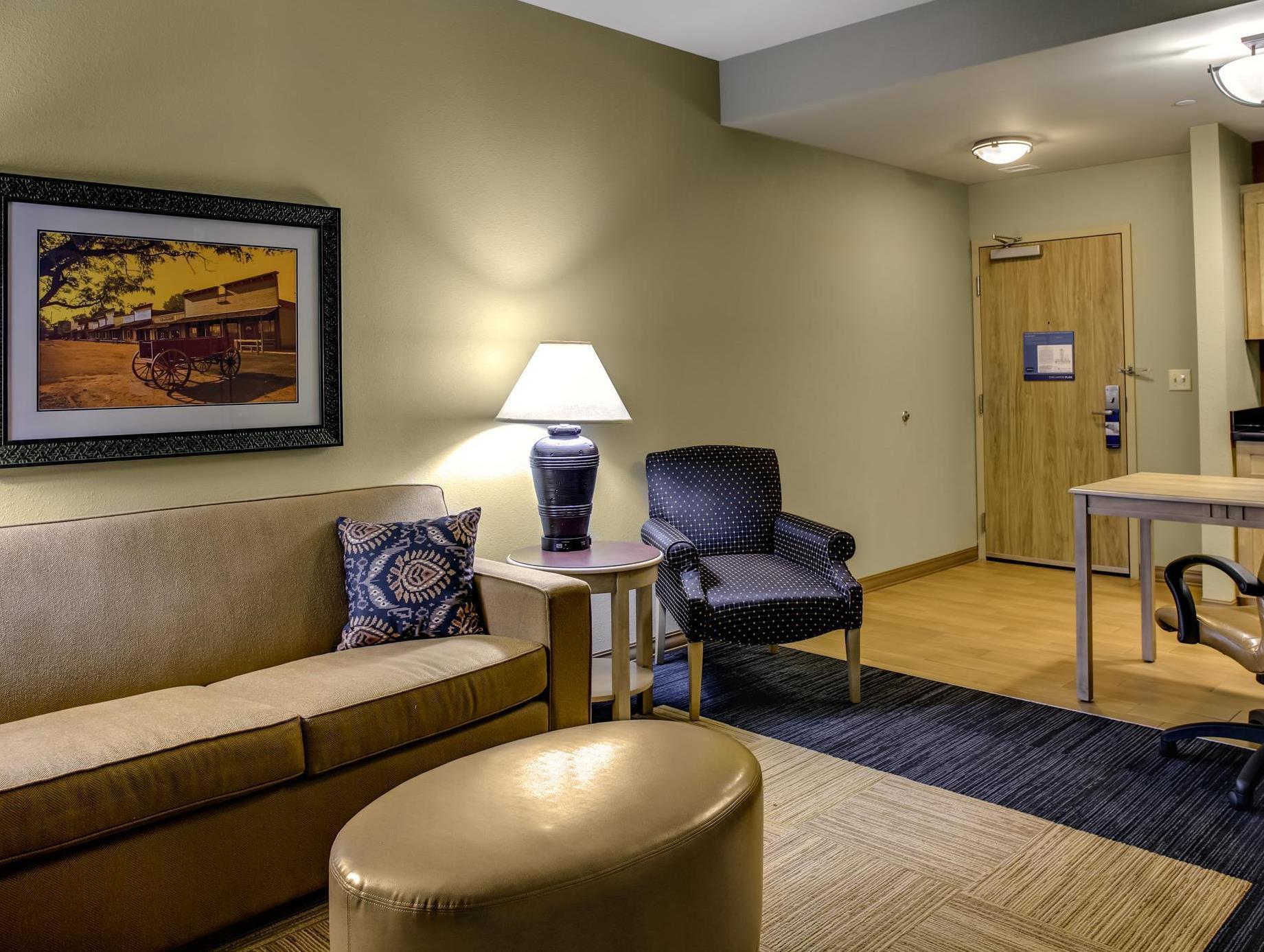 Hampton Inn & Suites Dodge City Boot Hill Casino Esterno foto