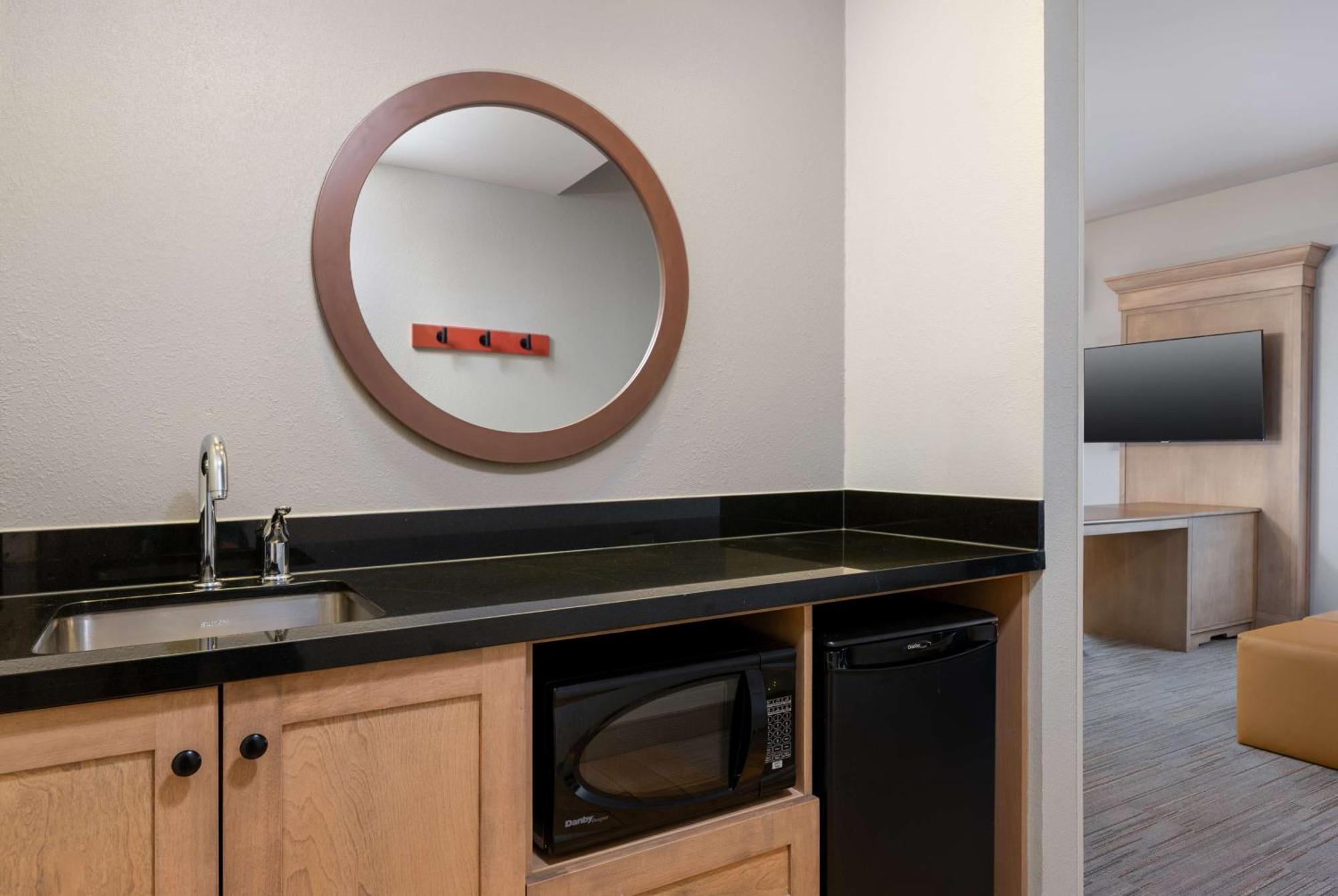 Hampton Inn & Suites Dodge City Boot Hill Casino Esterno foto