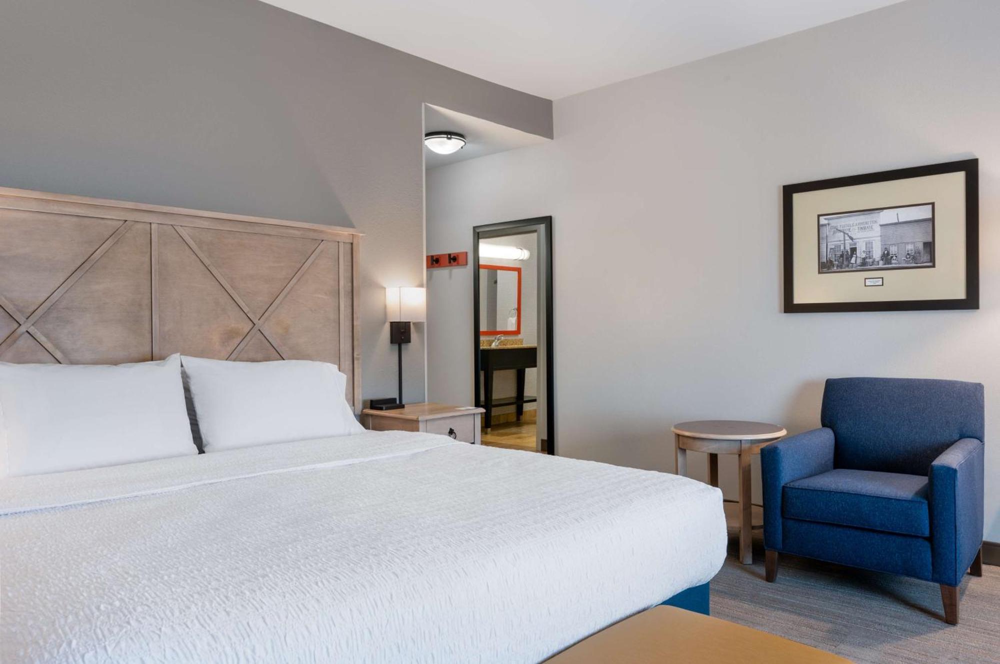 Hampton Inn & Suites Dodge City Boot Hill Casino Esterno foto