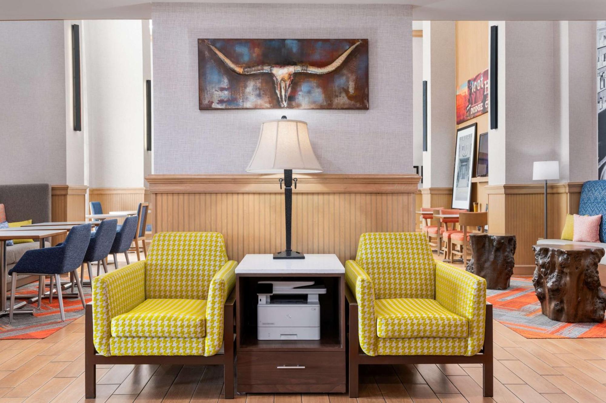 Hampton Inn & Suites Dodge City Boot Hill Casino Esterno foto